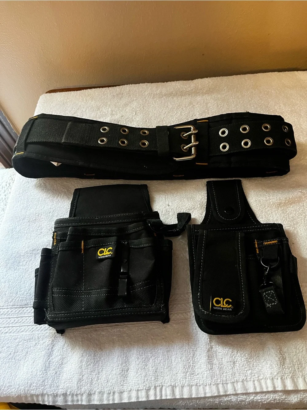 CLC 3 Pc Tool Belt & 2 Pouches